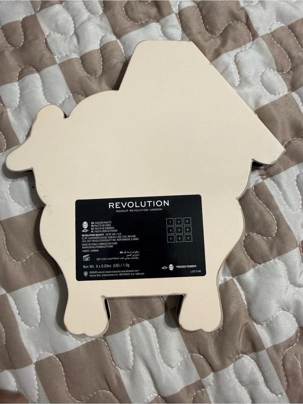 Friends x Revolution Monica Turkey Head Eyeshadow Palette